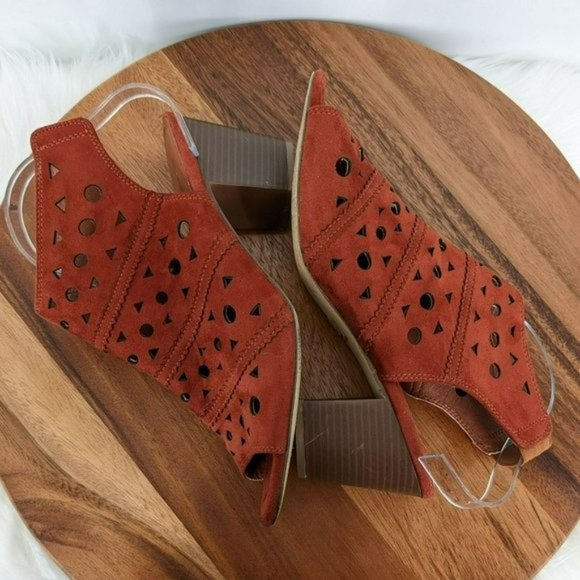 Maurices Jazel Peep Toe Booties 11 M Brick Red Rusty Brown Laser Cut Slingback - Picture 11 of 13